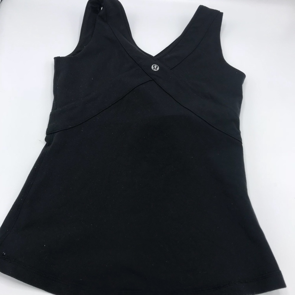 Lululemon RacerBack Tank Size 6 - Picture 4 of 5
